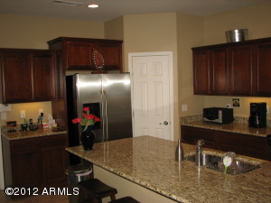 2018 W Davis Rd, Phoenix, AZ 85023 photo 9