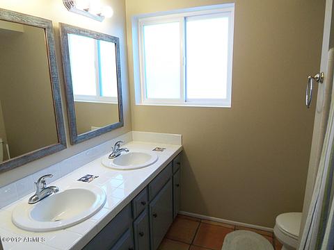 2728 E Cinnabar Ave, Phoenix, AZ 85028 photo 9