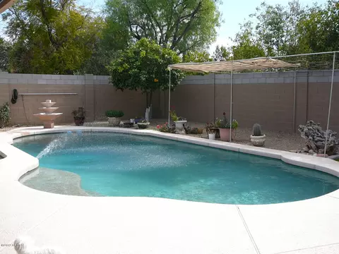 3601 E Mercer Ln, Phoenix, AZ 85028 photo 9