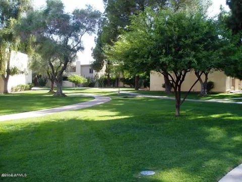 4201 E Camelback Rd #11, Phoenix, AZ 85018 photo 1