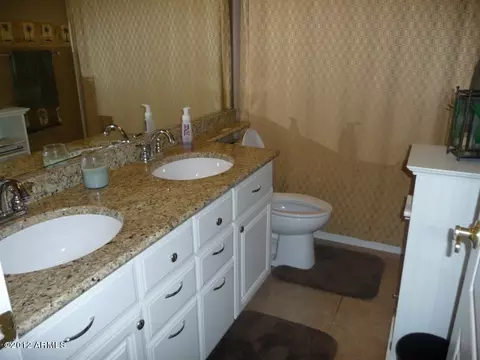 1376 E Black Diamond Dr, Gilbert, AZ 85296 photo 13