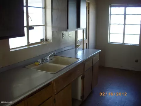 1754 E Hidalgo Ave, Phoenix, AZ 85040 photo 6
