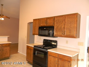 8617 W Schell Dr, Peoria, AZ 85382 photo 15