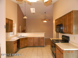 8617 W Schell Dr, Peoria, AZ 85382 photo 14