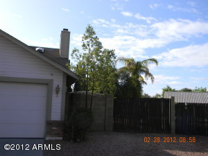8617 W Schell Dr, Peoria, AZ 85382 photo 3