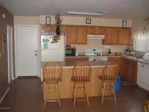 3078 W Patrick Ln, Phoenix, AZ 85027 photo 4