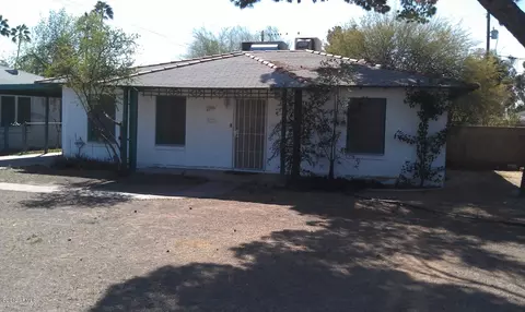 2745 E Amelia Ave, Phoenix, AZ 85016 photo 1