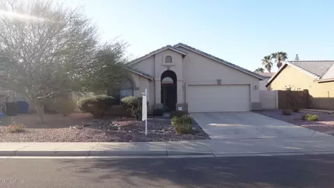 737 E Jasmine St, Mesa, AZ 85203 photo 1