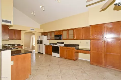 3842 E Windsong Dr, Phoenix, AZ 85048 photo 7
