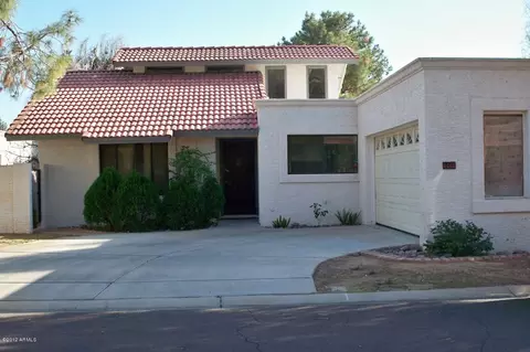 201 E Tremaine Ave, Gilbert, AZ 85234 photo 1