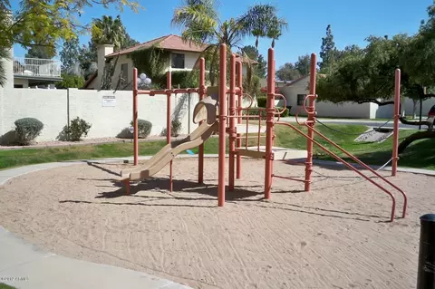 201 E Tremaine Ave, Gilbert, AZ 85234 photo 7