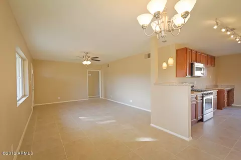 2028 Earll Dr, Phoenix, AZ 85016 photo 5