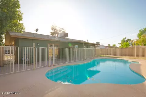 2028 Earll Dr, Phoenix, AZ 85016 photo 38