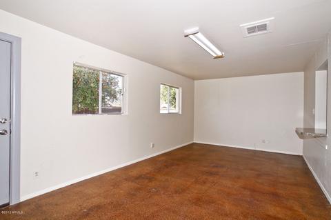 4515 E Turney Ave, Phoenix, AZ 85018 photo 4