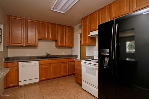 4515 E Turney Ave, Phoenix, AZ 85018 photo 2