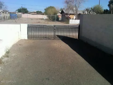 6530 N 53rd Ave, Glendale, AZ 85301 photo 3