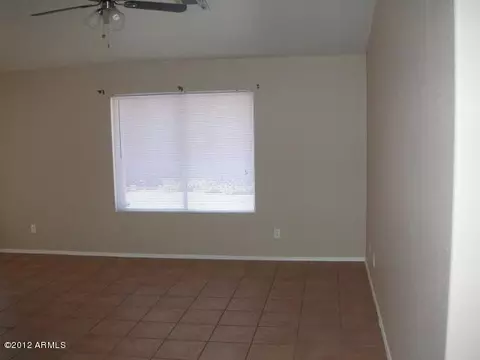 1427 E Carter Rd, Phoenix, AZ 85042 photo 4