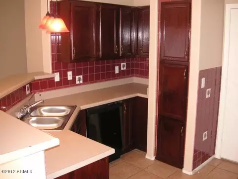 1427 E Carter Rd, Phoenix, AZ 85042 photo 3