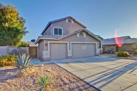 233 W Gail Dr, Gilbert, AZ 85233 photo 3
