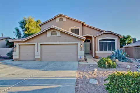 233 W Gail Dr, Gilbert, AZ 85233 photo 1