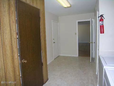 426 E Greenway Dr, Tempe, AZ 85282 photo 18