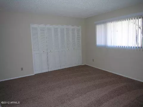 426 E Greenway Dr, Tempe, AZ 85282 photo 12