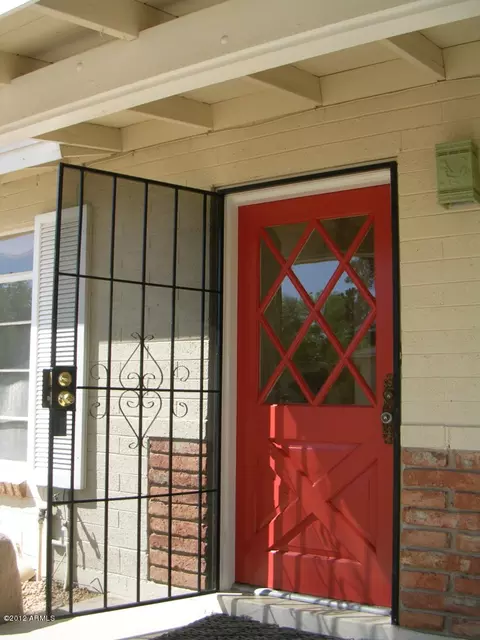 4526 N 30th Pl, Phoenix, AZ 85016 photo 8
