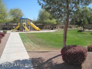 2002 W Carson Rd, Phoenix, AZ 85041 photo 7