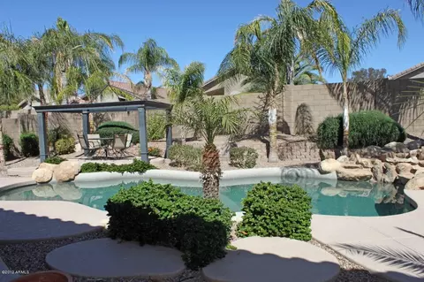 4406 E Briles Rd, Phoenix, AZ 85050 photo 23