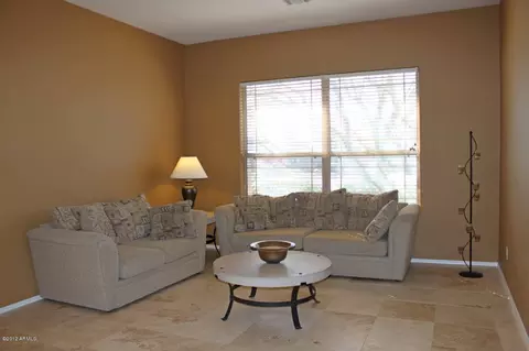 4406 E Briles Rd, Phoenix, AZ 85050 photo 4