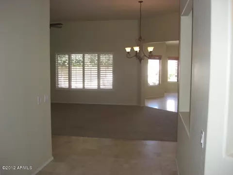 203 W Temple Ct, Gilbert, AZ 85233 photo 3