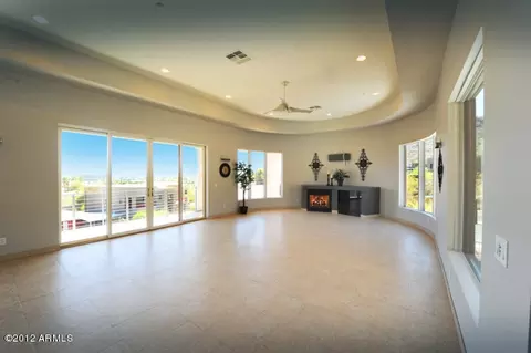 4 E Foothill Dr, Phoenix, AZ 85020 photo 2