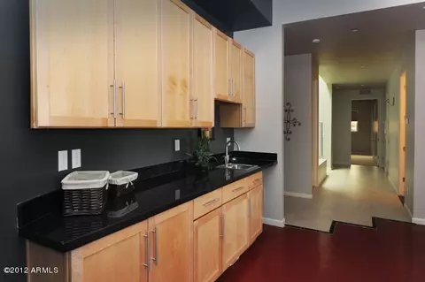 4 E Foothill Dr, Phoenix, AZ 85020 photo 33