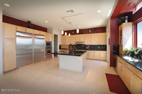 4 E Foothill Dr, Phoenix, AZ 85020 photo 13