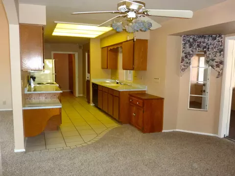 7962 E Lindner Cir, Mesa, AZ 85209 photo 2