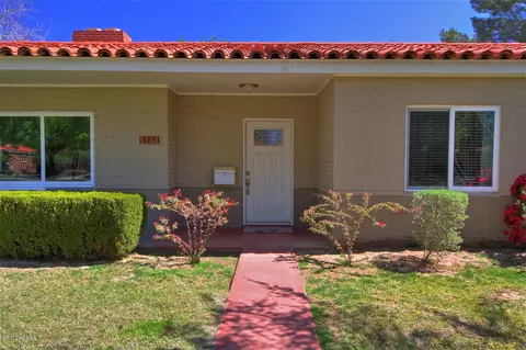 6811 N 2nd Pl, Phoenix, AZ 85012 photo 1