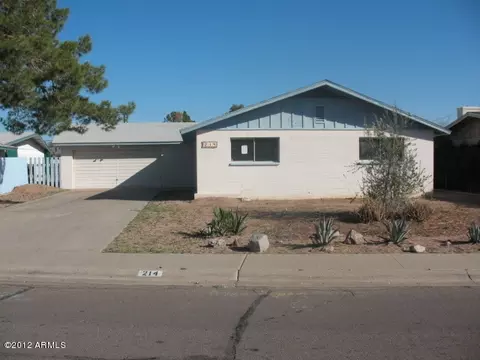 214 E Pebble Beach Dr, Tempe, AZ 85282 photo 1
