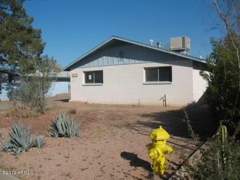 214 E Pebble Beach Dr, Tempe, AZ 85282 photo 2