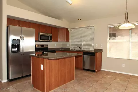 2227 E Crest Ln, Phoenix, AZ 85024 photo 7