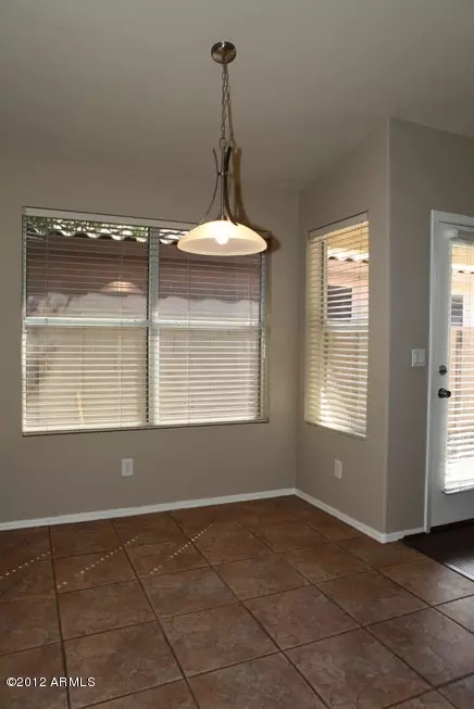 2227 E Crest Ln, Phoenix, AZ 85024 photo 10