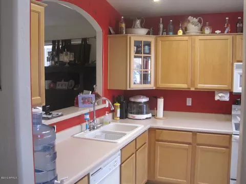 433 E Redondo Dr, Gilbert, AZ 85296 photo 1