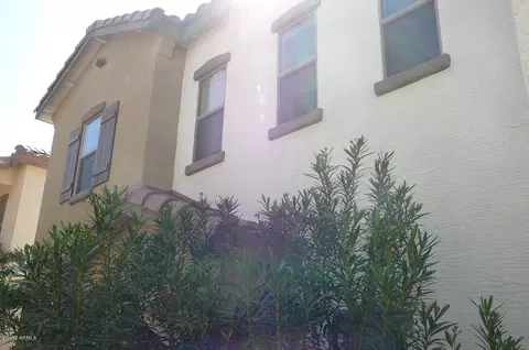 489 N Citrus Ln, Gilbert, AZ 85234 photo 2