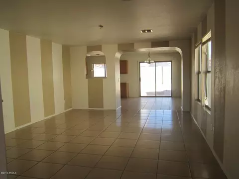 10458 E Azalea Ave, Mesa, AZ 85208 photo 2