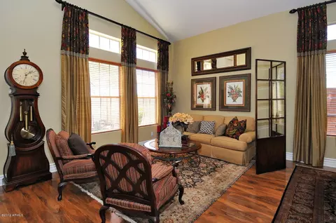 8036 E Kramer Cir, Mesa, AZ 85207 photo 3