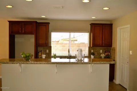 4034 E Janice Way, Phoenix, AZ 85032 photo 8