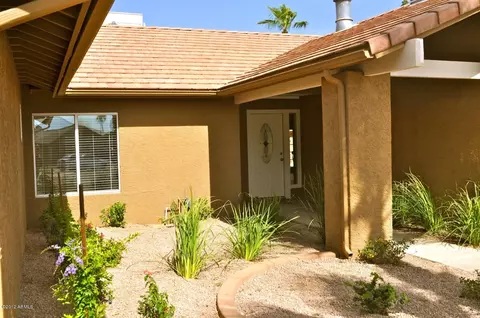 4034 E Janice Way, Phoenix, AZ 85032 photo 3