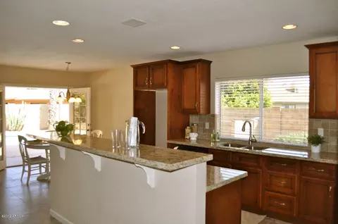 4034 E Janice Way, Phoenix, AZ 85032 photo 7