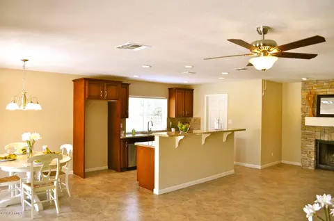 4034 E Janice Way, Phoenix, AZ 85032 photo 9