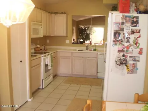 2303 E Aire Libre Ave, Phoenix, AZ 85022 photo 3