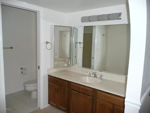 1246 E Palacio Ln, Phoenix, AZ 85014 photo 16